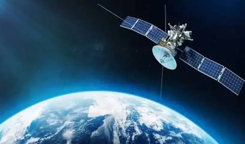 President Murmu Meets All-Girls Team Behind Mission ShakthiSAT from Rural Madhya Pradesh