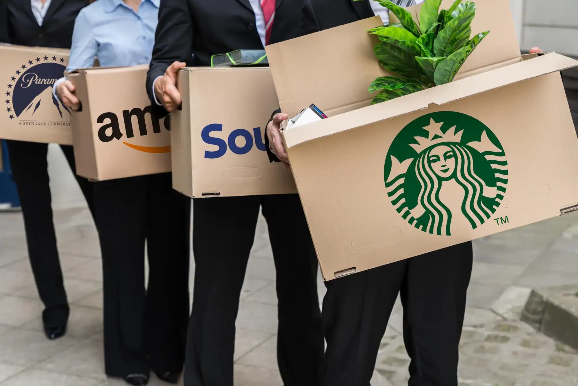 US Layoffs Hit Record High, Hiring at 14-Year Low