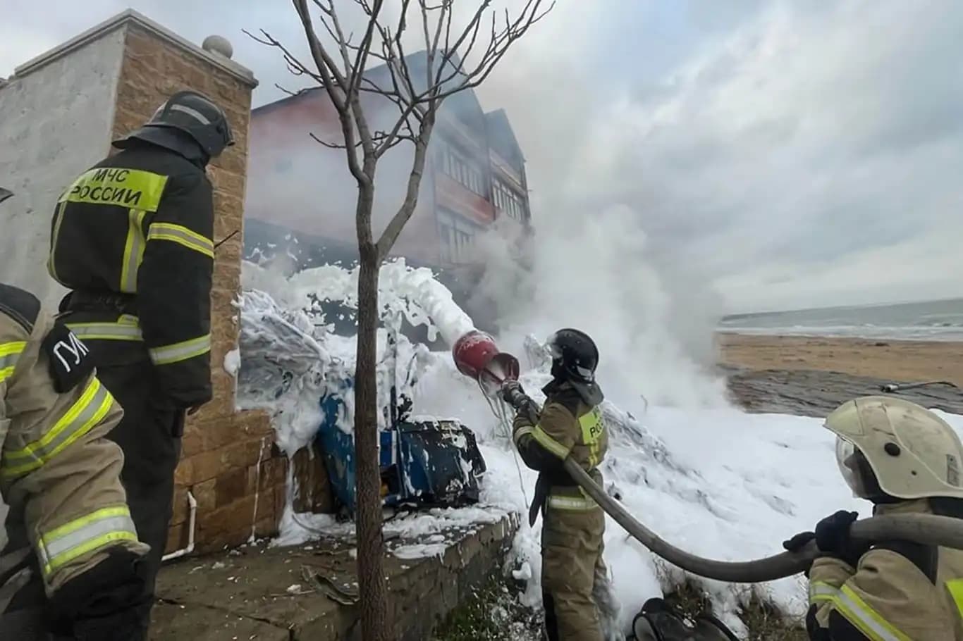 Ka-226 Helicopter Crashes Over Caspian Sea – Spins Wildly Before Going Down!