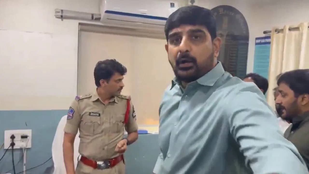 Case filed against Kaushik Reddy at Madhuranagar PS