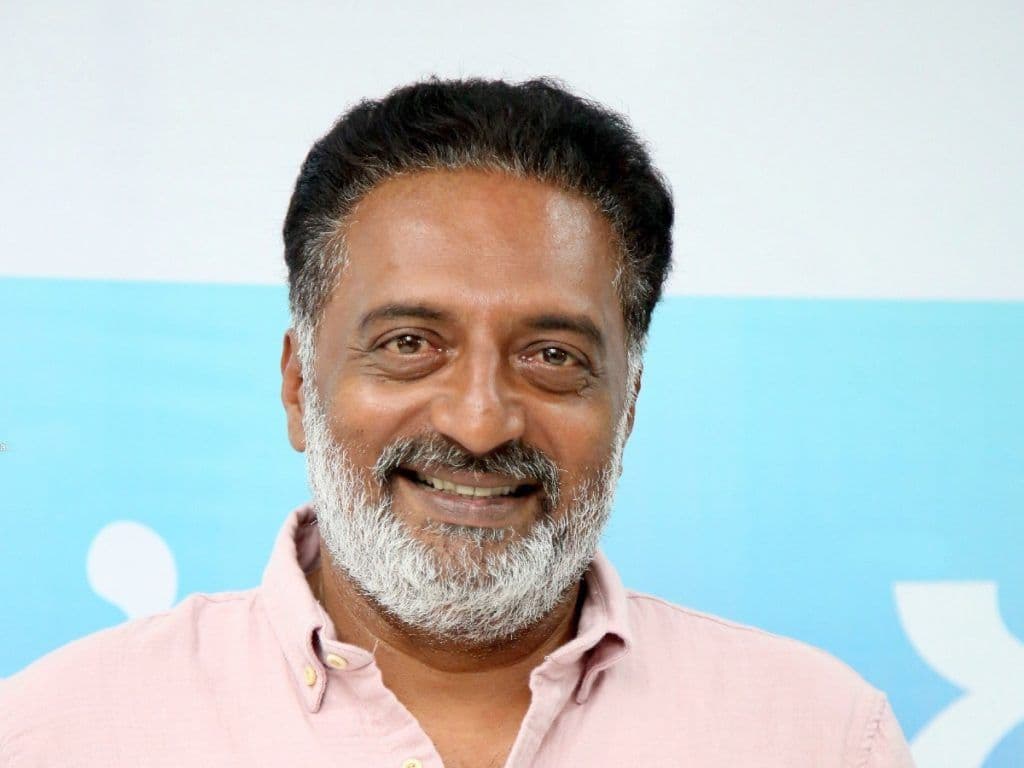 Did Prakash Raj cooperate with the authorities during the investigation ?