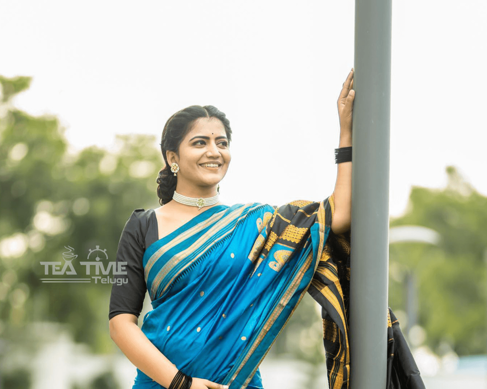 Anchor Shiva Jyothi Faces Backlash Over Tirumala Prasadam Remarks; Devotees Demand Action