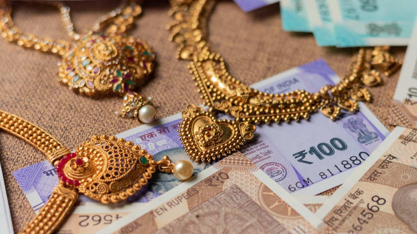 Gold Loan Boom in India: Market Surges to ₹14.5 Lakh Crore as Demand Skyrockets