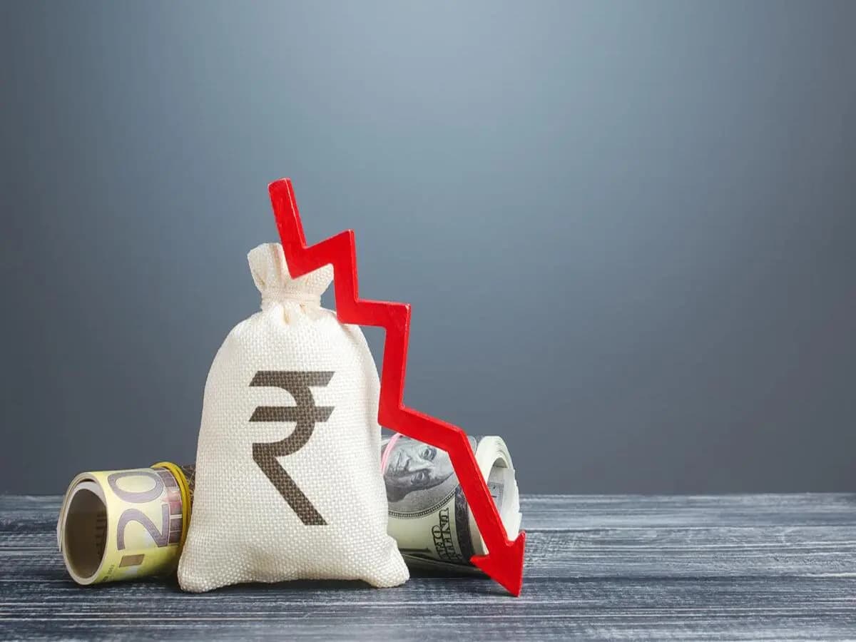 Depreciation of rupee in international markets