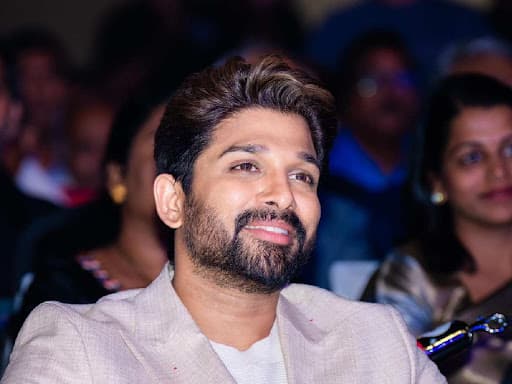 Icon stars as a crime fighter with invisible powers