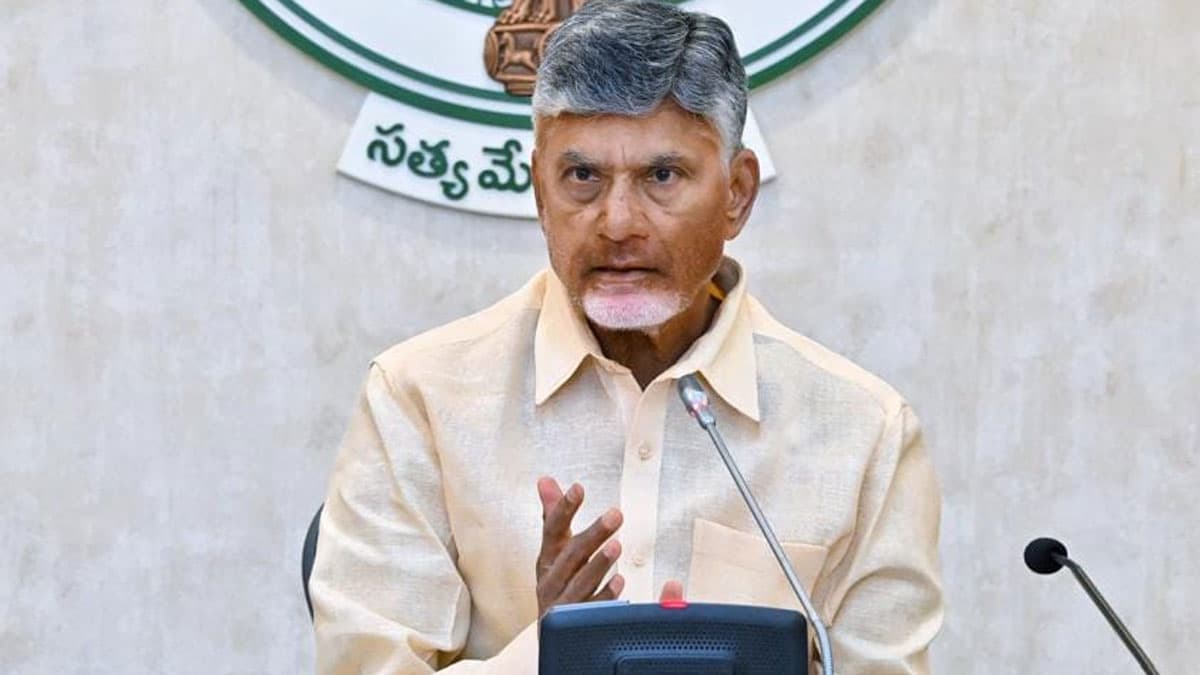 Shocking Temple Theft: CM Chandrababu Furious!