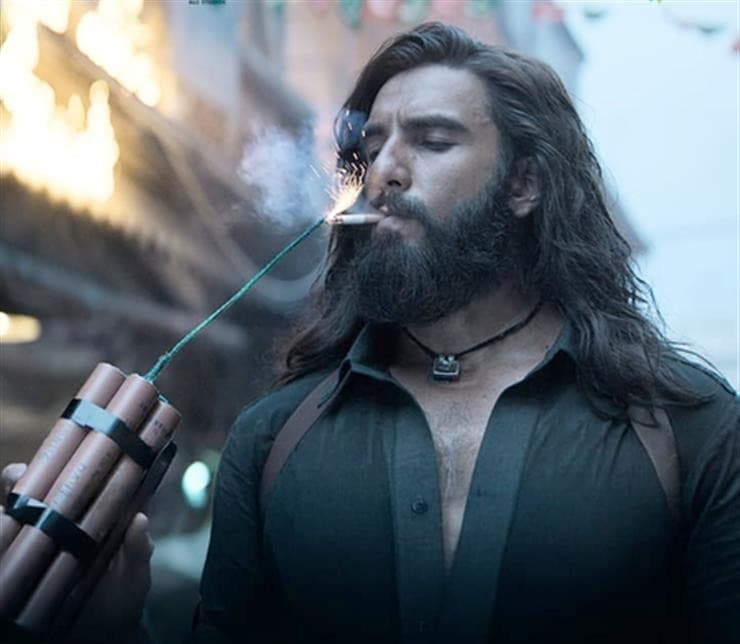 Dhurandhar is on the rise.. 100 crores in 3 days!