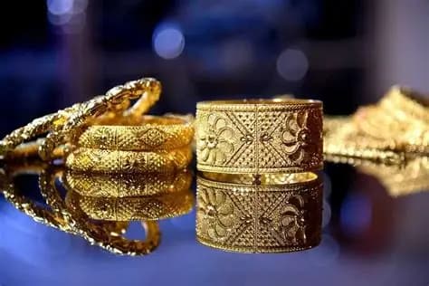 Moderate Rise in Gold and Silver Prices