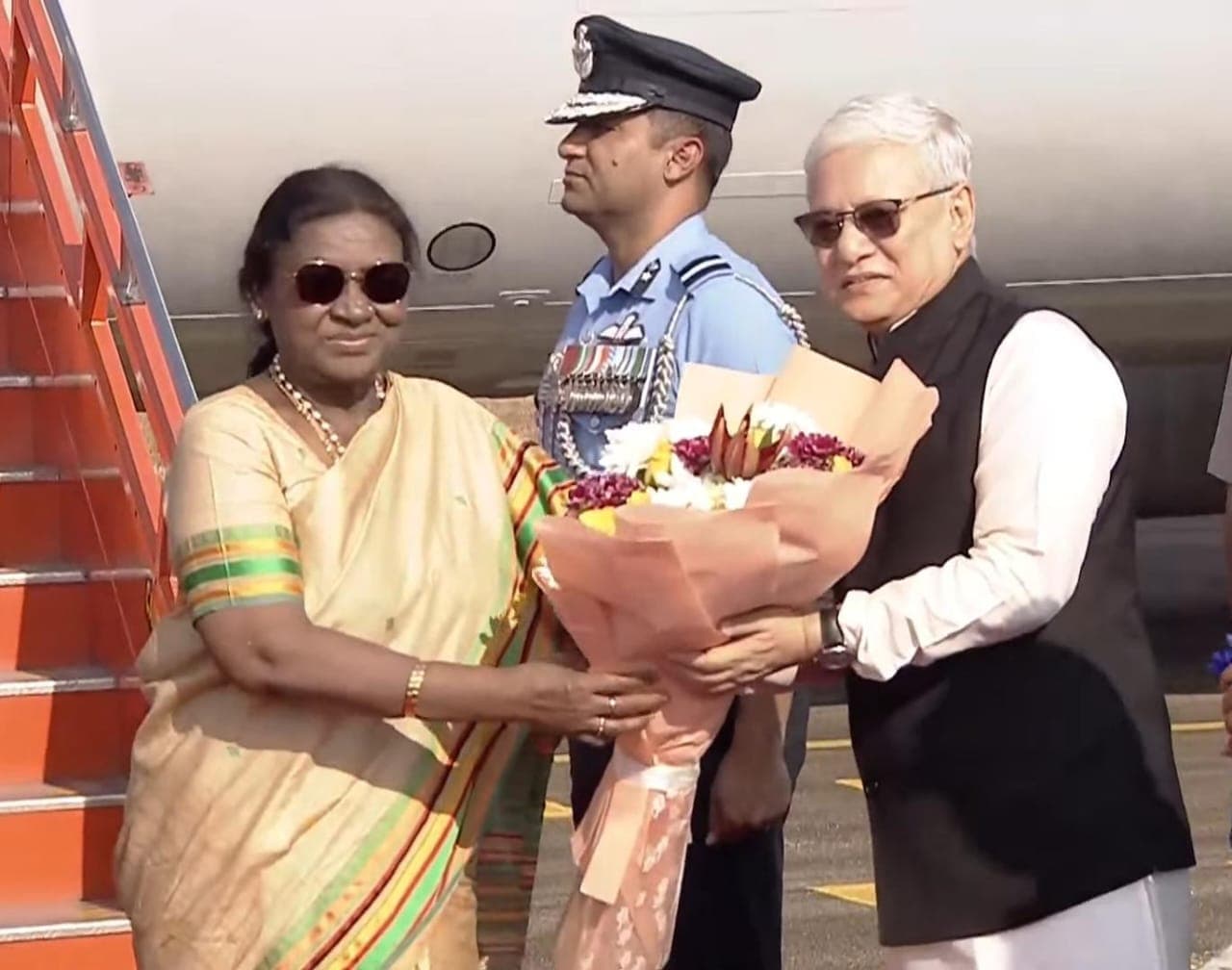 President arrives in Hyderabad for winter vacation