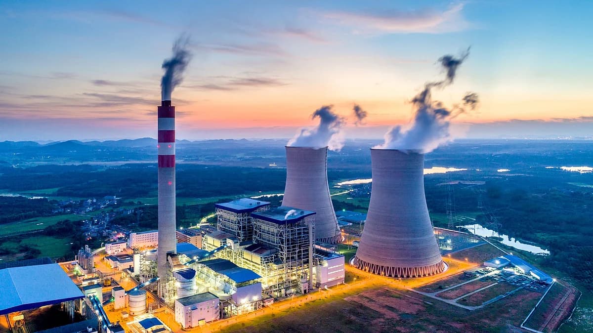 CAQM Issues Notices to Six Thermal Power Plants Over Emission Violations!