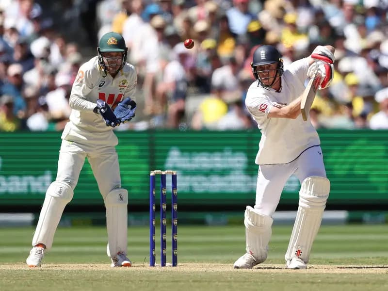England Clinch Boxing Day Test Victory in Melbourne