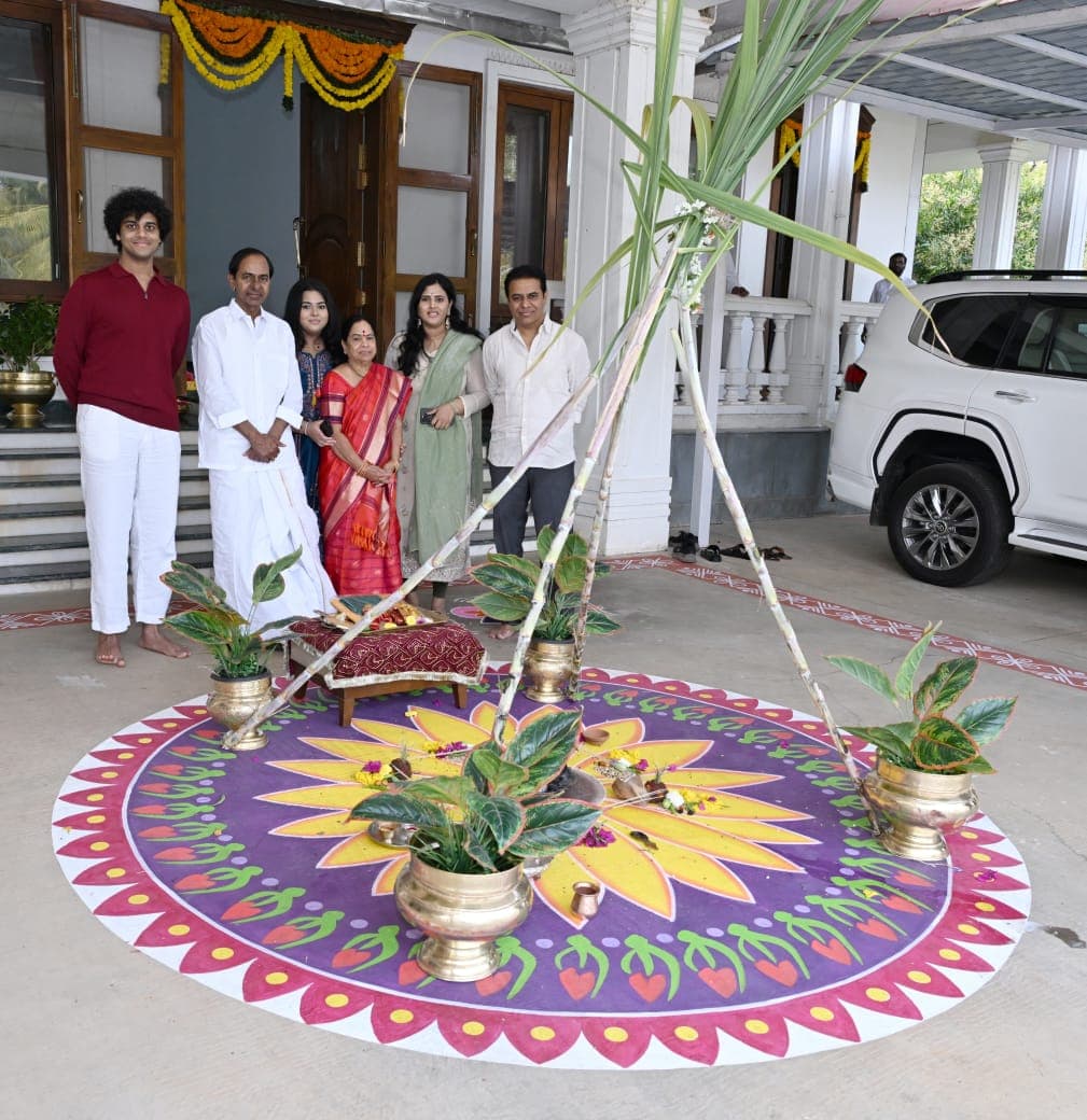 Former CM KCR Participates in Sankranti Celebrations