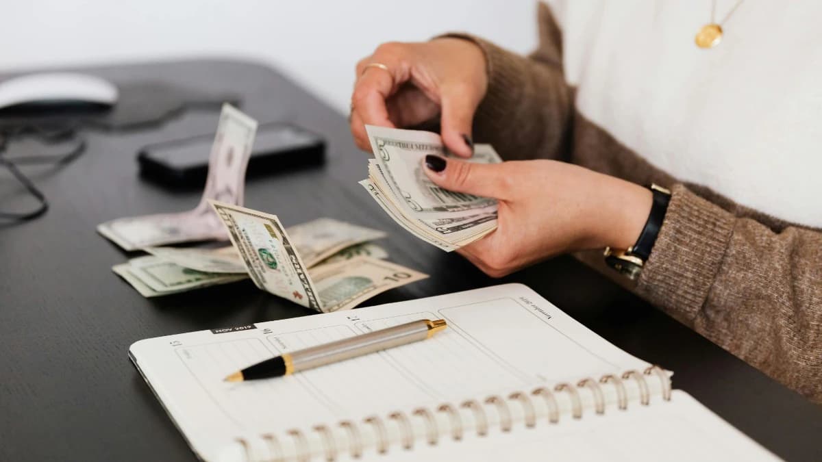 Rethinking Traditional Financial Advice in a Changing Economy