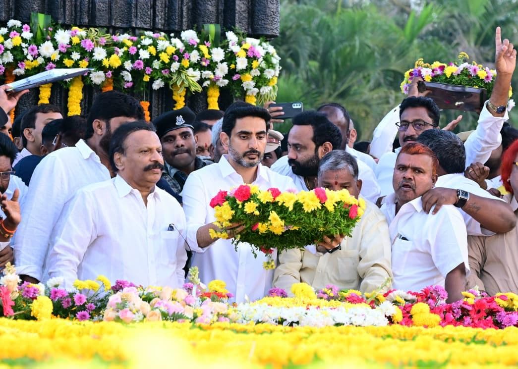 CM Chandrababu's tweet on NTR's death, Nara Lokesh's tribute