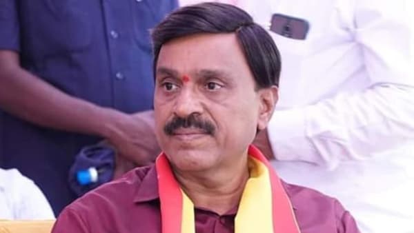 Arson Attack At Gali Janardhan Reddy’s House !