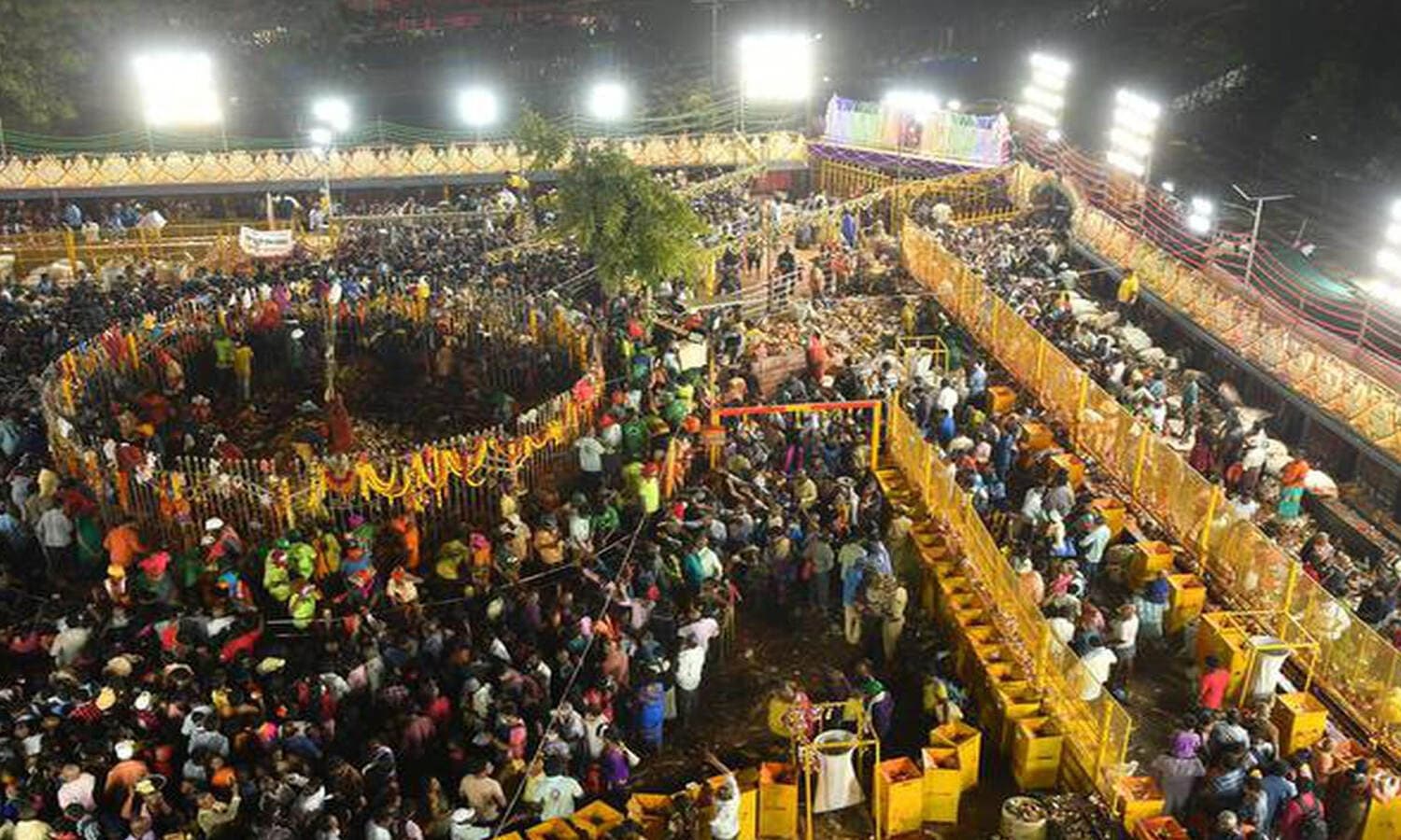 Maha Jatara Begins at Medaram