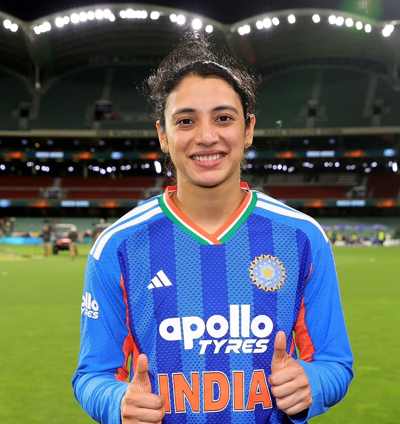 Smriti Mandhana Creating Records...