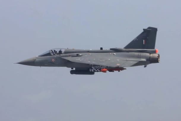 IAF Temporarily Sets Aside Tejas Jets..
