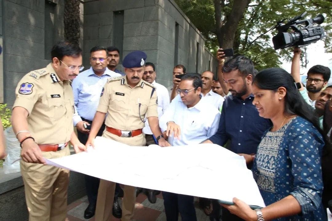 Traffic Restrictions Around KBR Park !