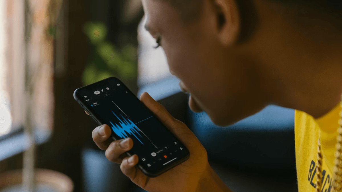 AI-Powered Device To Stop Secret Recordings !