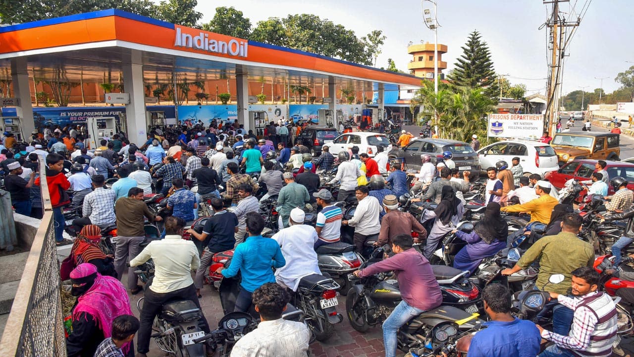 Motorists queue up at petrol pumps in Chennai
