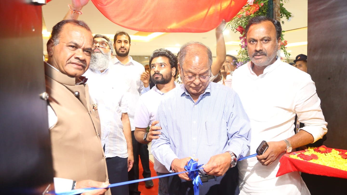 PCX HDR by Barco launches new premium theater