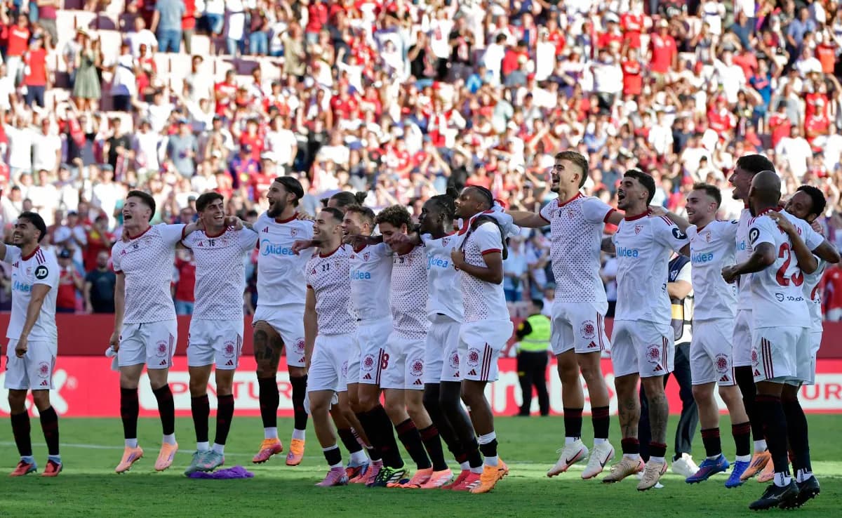 Barcelona Beaten 4-1 At Sevilla As Robert Lewandowski Misses Penalty With Lamine Yamal Out