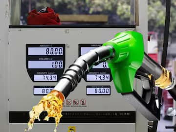 Fuel Prices Remain Steady as Centre Clarifies Excise Duty Impact