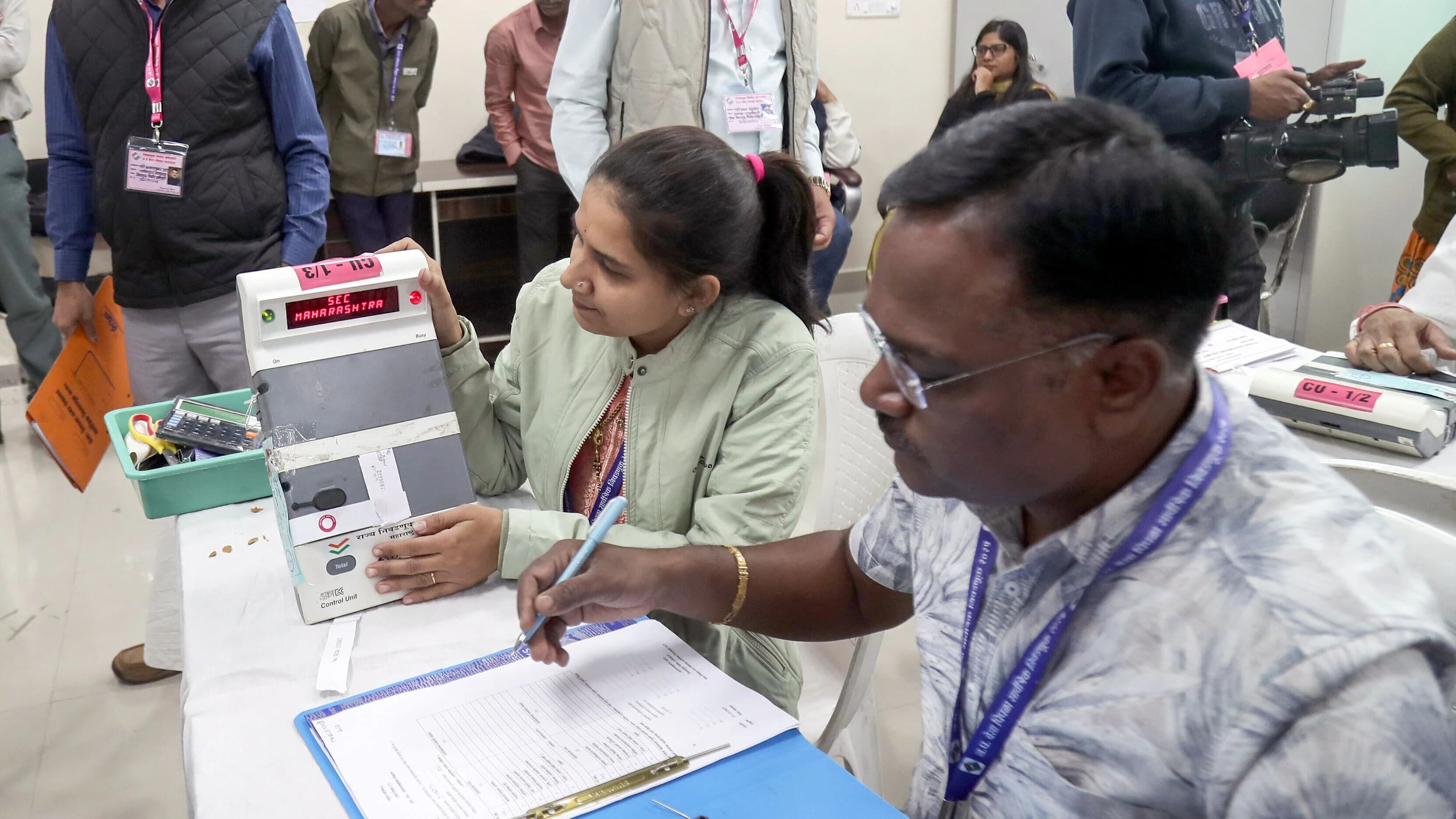 BMC Exit Polls: Mahayuti Alliance Gains Clear Edge